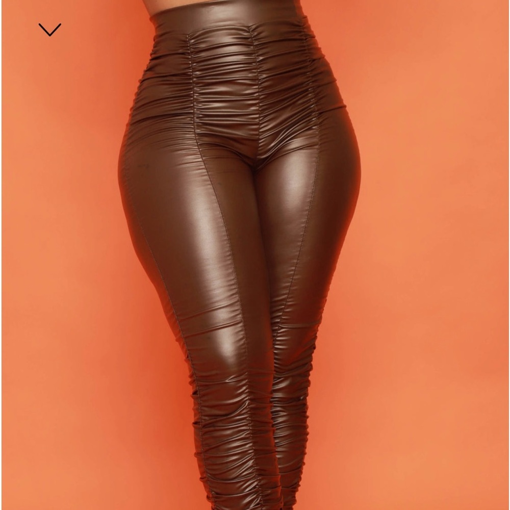 Be Honest Ruched High Waist Pants - Chocolate
Faux Leather